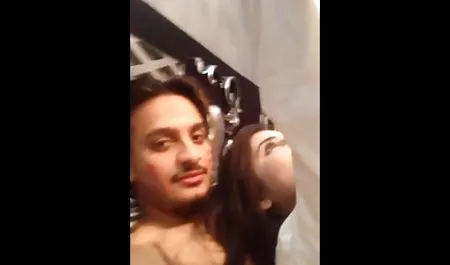 دوست پسر مورد علاقه دانشجو را با دهان گروه تلگرام سکسب تمام کرد