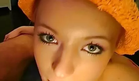 بچه سینمایی سکسب ها با شلاق چرمی شلخته های سرقت را سرقت می کنند
