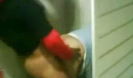 یک دانلود سکسب زن و شوهر سرگرم کننده در وب کم